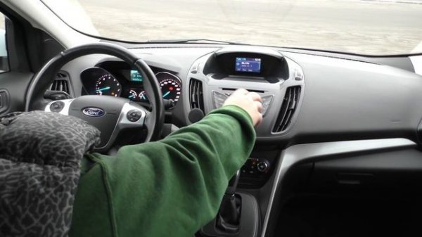 Форд Куга - 2.5 литра радости и комфорта. Паркетомарафон: Kuga, X-Trail, Outlander.