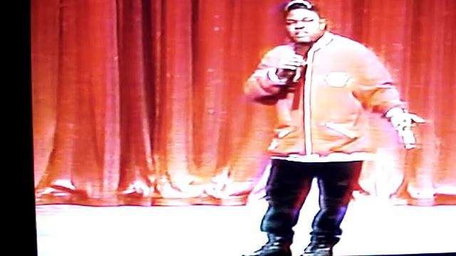 Comedian does Michael Jackson version of Mary Had A Little Lamb смотреть онлайн