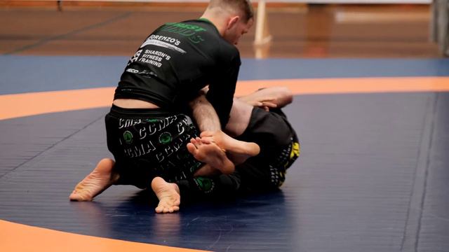 Will Kolaroff vs Alan Hartley смотреть онлайн