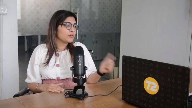 Git Gud with Knighton Feat Vatsala смотреть онлайн