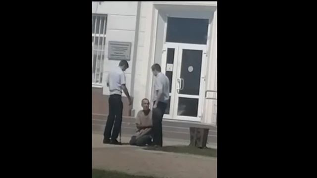 "НА КОЛЕНЯХ перед прокуратурой Северского района" Прокурор Жуков Д. ОМВД полковник полиции Воловик смотреть онлайн