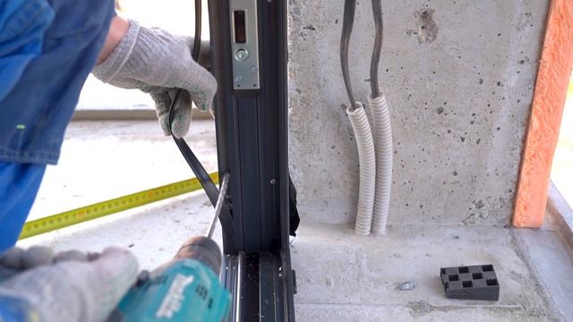 Замена стены на остекление. Тренд сезона - "гармошка". смотреть онлайн