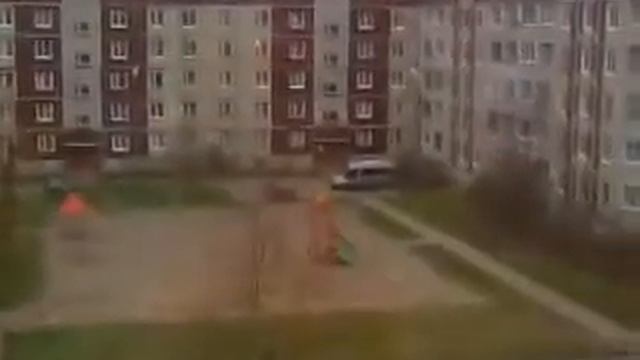 Двор Мариенбурга(молокозавод Галактика ещё строился) 19.11.2013 г. смотреть онлайн