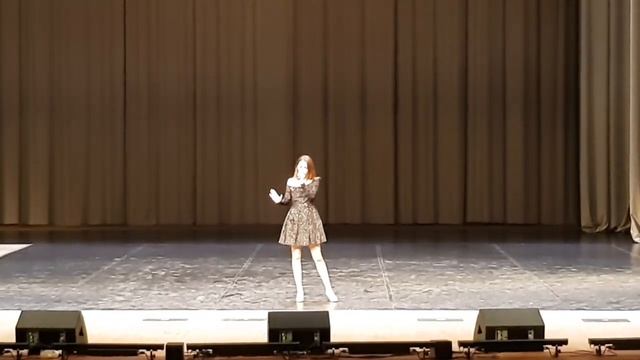 Танцы на стеклах смотреть онлайн