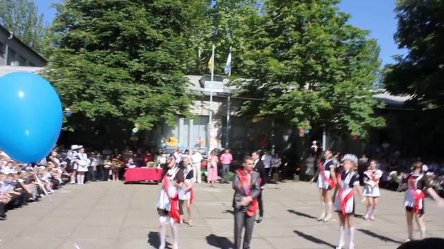 Последний звонок / постановочный танец / выпускной танец / LAMFO / смотреть онлайн
