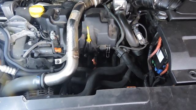 Посторонний шум в двигателе Renault laguna 3 k9k 1,5 DCI смотреть онлайн