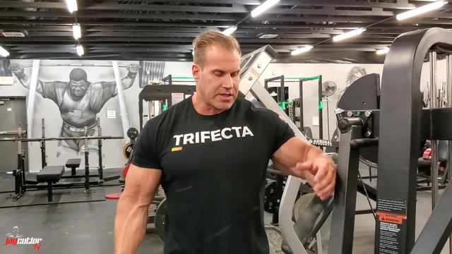 MY TOP 6 TIPS TO BUILDING CANNONBALL SHOULDERS! смотреть онлайн