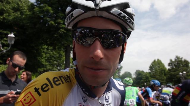 Kenny Dehaes (Lotto Belisol) on his Giro d'Italia смотреть онлайн
