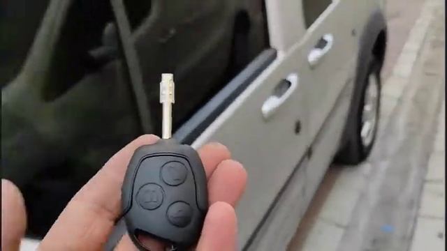 Ford Tourneo Connect tüm anahtarlar kayıp hiç anahtar yokken araç başında kodlandı смотреть онлайн