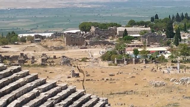 Экскурсии в Турции. Руины римского амфитеатра в Памуккале. Часть 4 смотреть онлайн