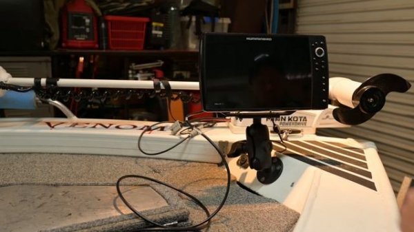 Humminbird Helix 12g4n install & Murray Cod