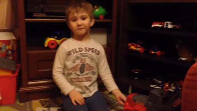 Молния, мэтр, пости, поли играют все вместе смотреть онлайн