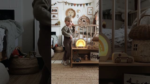 Montessori Shelf for Toys and Books by ChildUniverse смотреть онлайн