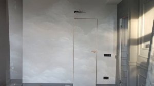 Двери под обои. Скрытые двери