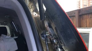 Замена лампочки стоп сигнала /Hover H3