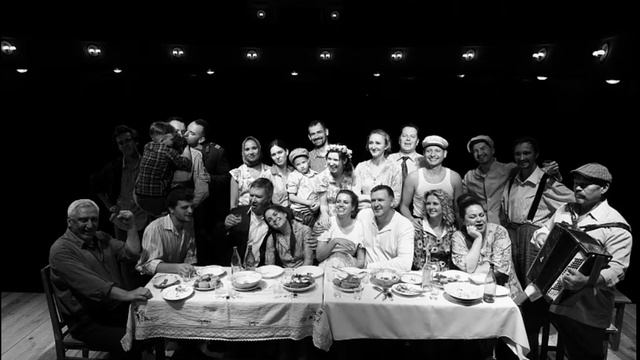 "Обсудим": о постановке “Заходите, раз пришли” смотреть онлайн