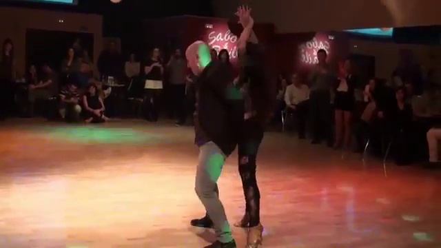 Bachata Dance HD en Sabor смотреть онлайн