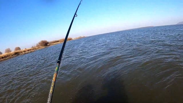 Закрытие водно-моторного сезона. (часть 1.) Крайняя рыбалка на резинку. смотреть онлайн