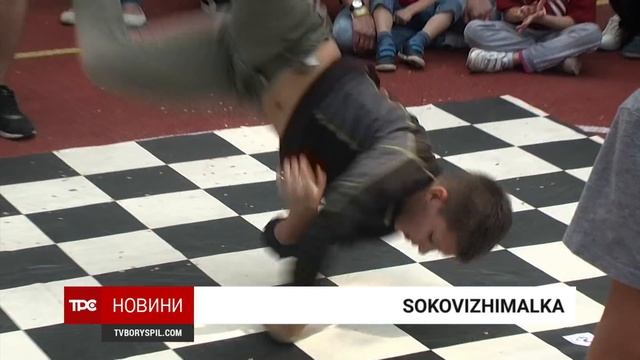 Брейк-данс, хіп-хоп та 300 танцюристів: у Борисполі відбувся фестиваль Sokovizhimalka смотреть онлайн
