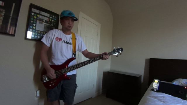 Rem - Losing my Religion ( Bass Cover) смотреть онлайн