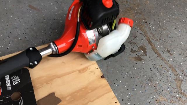 ECHO Weed Eater / Weed Trimmer Review.  Home Depot Echo