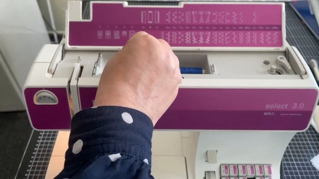 Einfädeln Und Aufspulen Pfaff Select 3.0 #pfaff #nähmaschine #sewingmachine