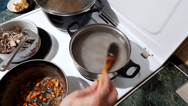 Рыбный суп с чечевицей и курдюком смотреть онлайн