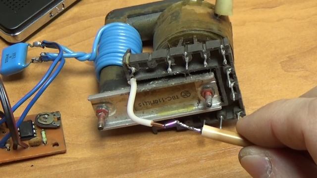 Ионофон или поющая дуга из строчника смотреть онлайн