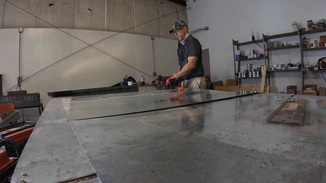 Building a Big Rain Hood with a Small Break! смотреть онлайн