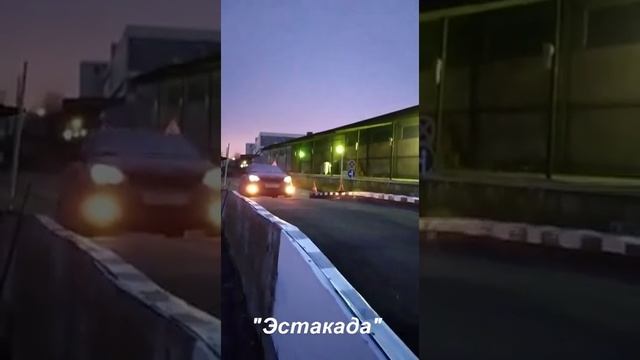 Упражнения на автодроме. Утренние занятия с инструктором Умной Автошколы - Бежевой Ольгой. смотреть онлайн