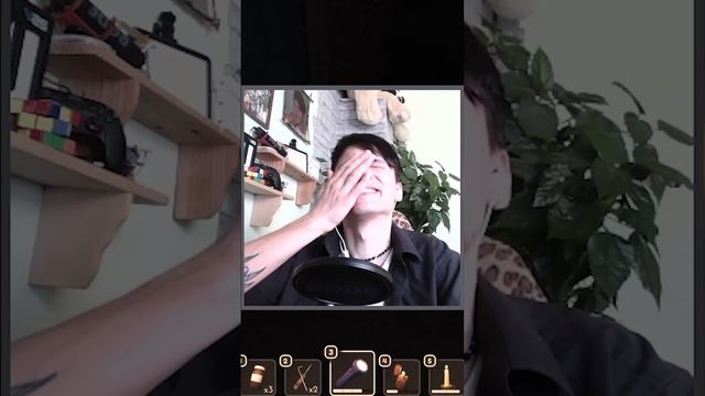 RED CAT подставил ХОЛИ БАМА в игре ДОРС роблокс | DOORS roblox | Открываем ДВЕРИ с монстрами #Short смотреть онлайн