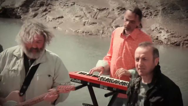 Les écailles (ITHA) смотреть онлайн