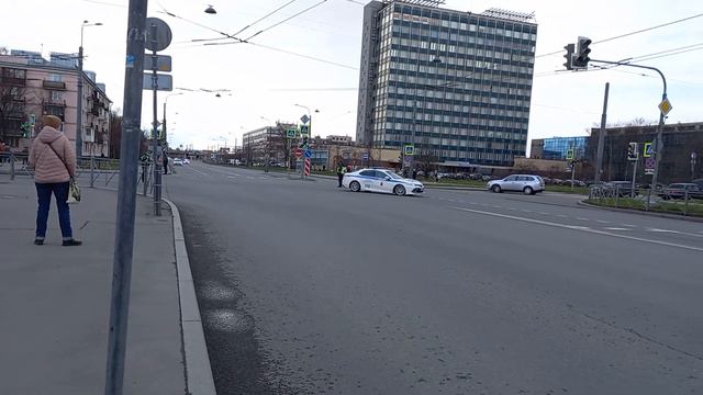 Кто едет? смотреть онлайн