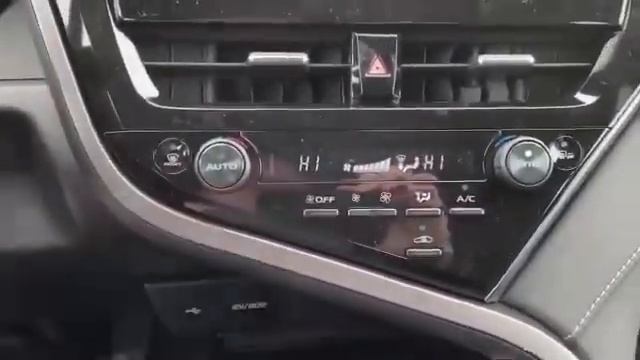 2023 Camry LE vs 2023 Camry SE смотреть онлайн