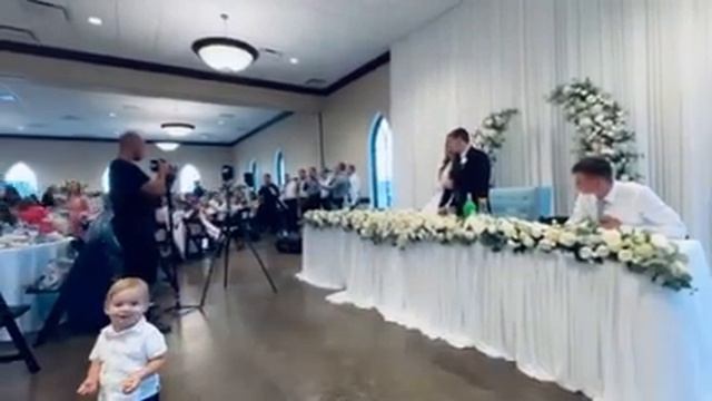 Он на свете жил один ( а сердце тук тук ) смотреть онлайн