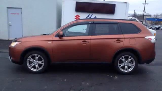 Metro Mitsubishi - 2015 Mitsubishi Outlander SE S-AWC смотреть онлайн