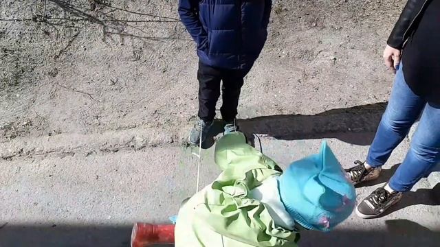 Попрыгаем в резиночки! смотреть онлайн