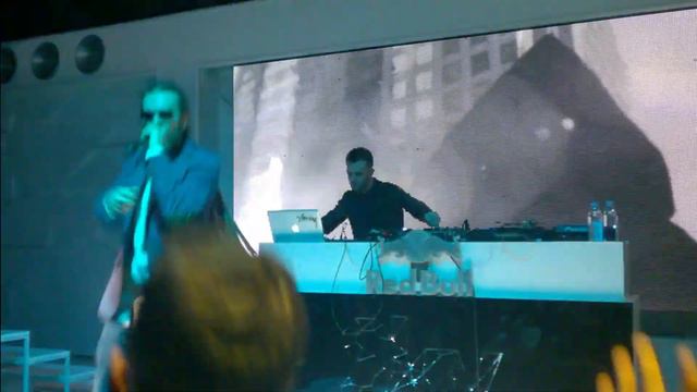 Detsl aka Le Truk (Децл) - Пробки, стройка, грязь | 20.02.2016 | @SKY BAR Кишинев смотреть онлайн