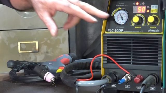 Plasma Cutter Buyer's Guide for Newbies on a Budget смотреть онлайн