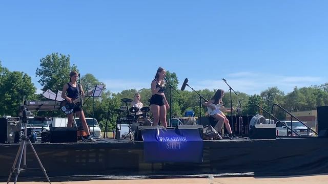 Since You've Been Gone - Kelly Clarkston cover by Taylor Lethorn with the band Paradime Shift. смотреть онлайн