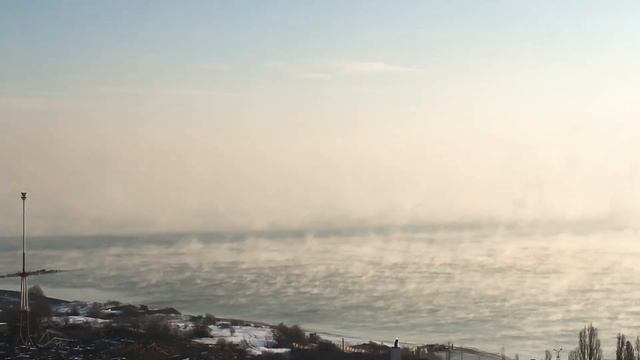 #море #морезимой #sea #туман Мороз и туман над морем. Интересное замерзание тумана над морем смотреть онлайн