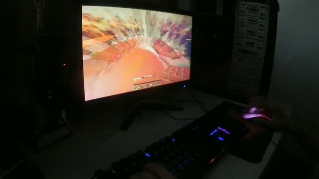 T WOLF T20 SUSPENSION KEYBOARD REVIEW! + Minecraft Skywars смотреть онлайн