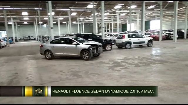 RENAULT FLUENCE SEDAN DYNAMIQUE 2.0 16V MEC. 2013/2014 смотреть онлайн