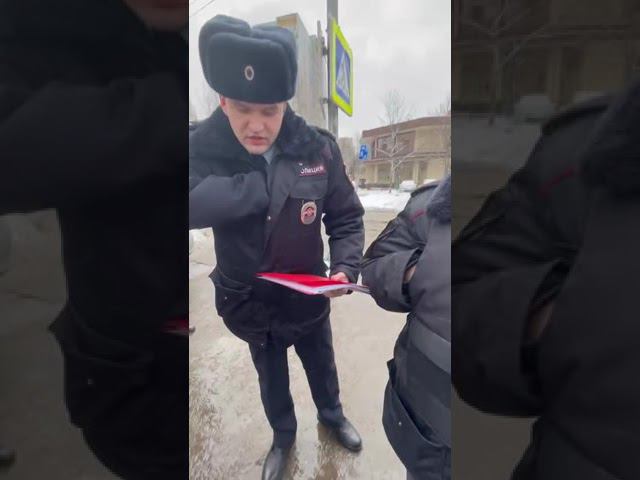 УЧАСТКОВЫЙ ИЗВРАТИЛ ЗАКОН ч.2 ЗАДЕРЖАНИЕ Александры смотреть онлайн