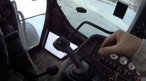 Как пользоваться плавающим положением ковша. Положение ковша относительно земли.