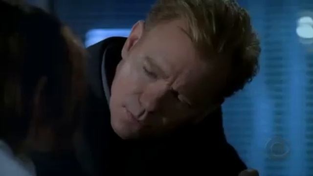 CSI:Miami - Horatio and Emma scene (1x24) смотреть онлайн