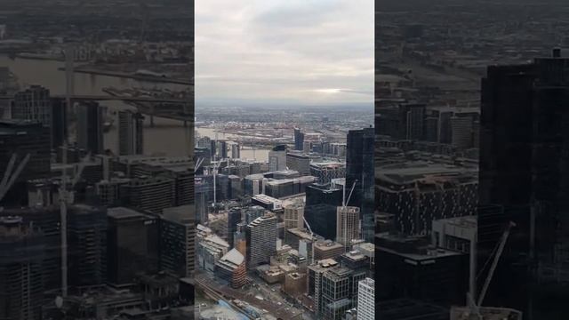 Eureka Skydeck 88 Top Floor 360° Review with Galaxy S10 Plus 3 Camera смотреть онлайн