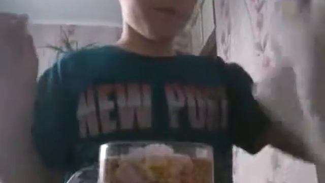 Школьник решил стать ОБОРОТНЕМ!!!! смотреть онлайн