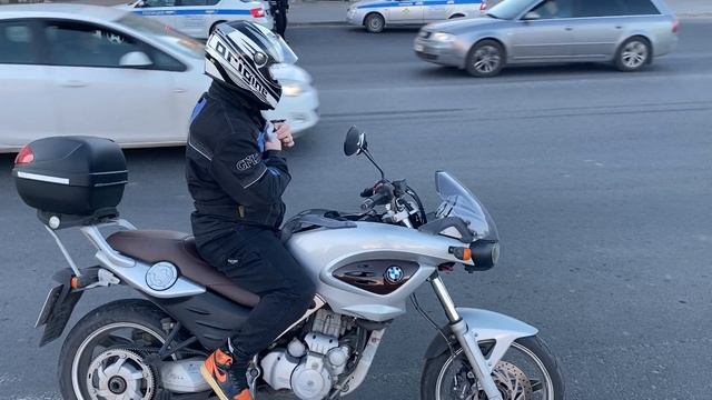 Представителей двухколесного транспорта проверили сотрудники ГИБДД смотреть онлайн