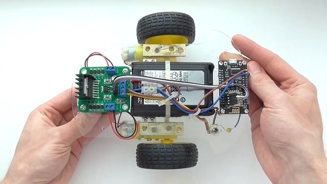 Управление машинкой по WiFi с помощью RemoteXY смотреть онлайн